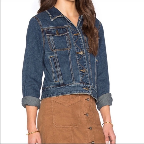 Free People blue denim jacket crop length long sleeves medium blue wash L - Picture 8 of 15